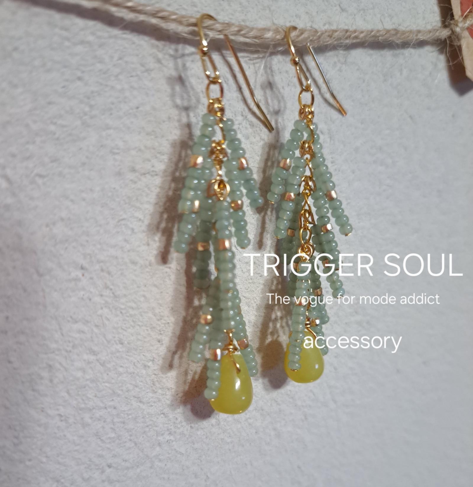 ゆらゆら揺れる優雅な輝き。style格上げします。ビーズロングフリンジピアス(グリーン) | 5枚目