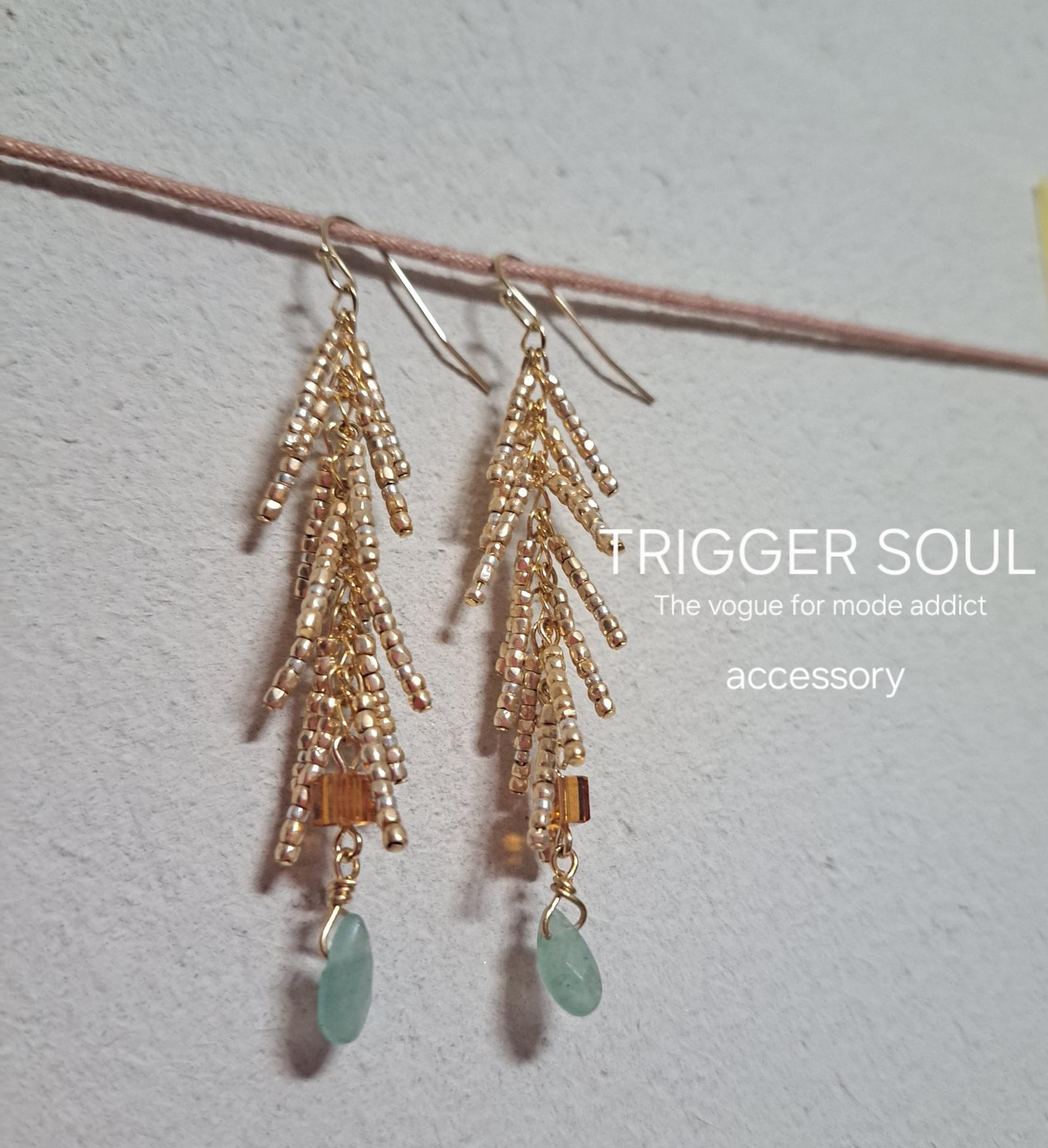 ゆらゆら揺れる優雅な輝き。style格上げします。ビーズロングフリンジピアス(ゴールド) | 5枚目