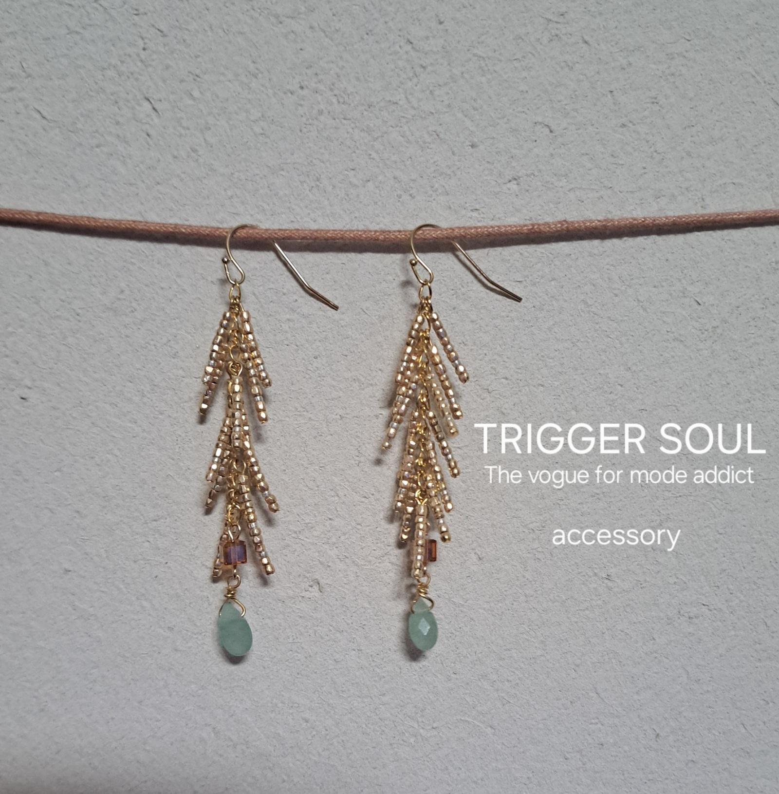 ゆらゆら揺れる優雅な輝き。style格上げします。ビーズロングフリンジピアス(ゴールド) | 8枚目