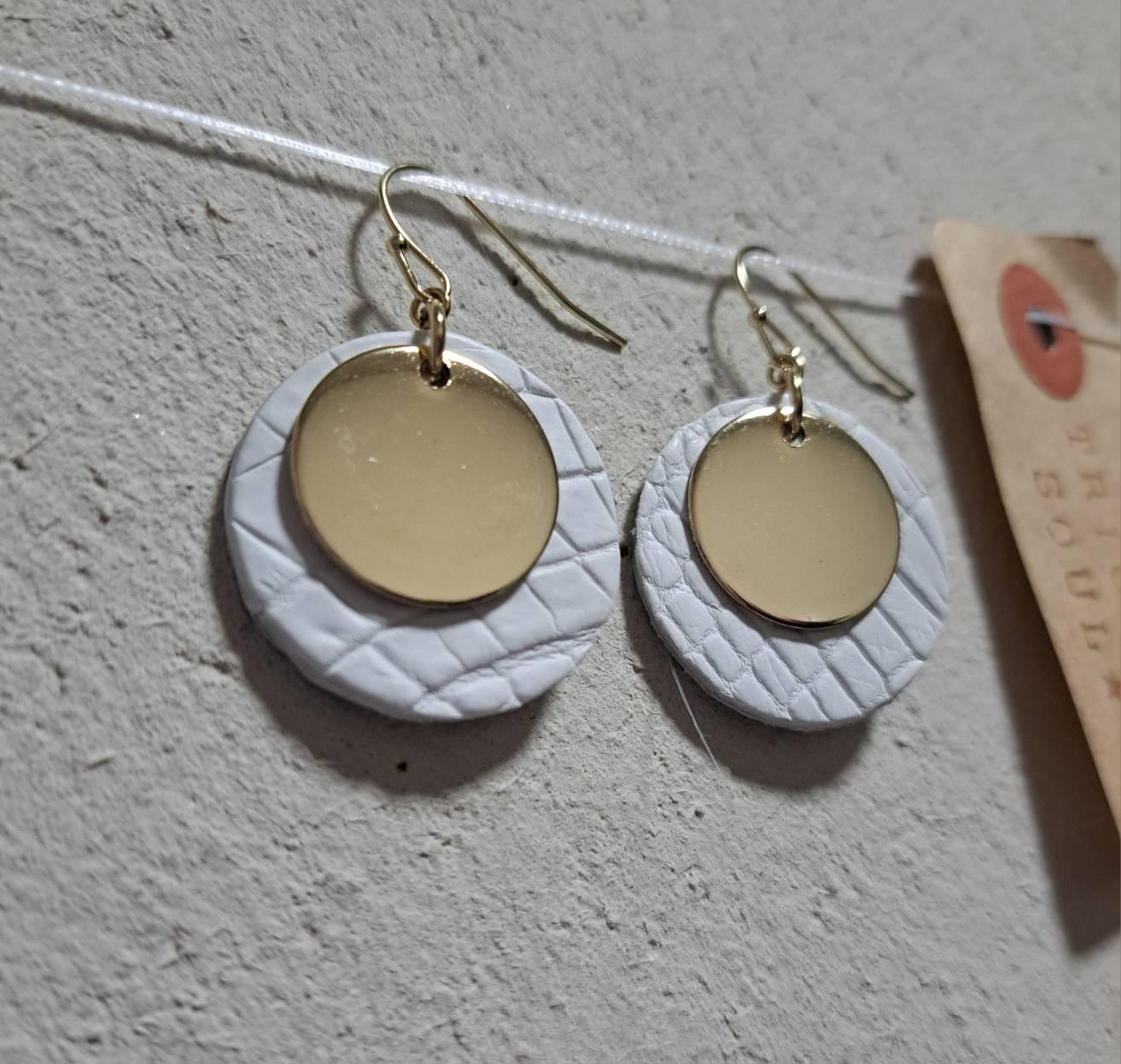 ホワイトという贅沢。COOLなメタル×クロコダイル25㍉（ゴールド） | 11枚目