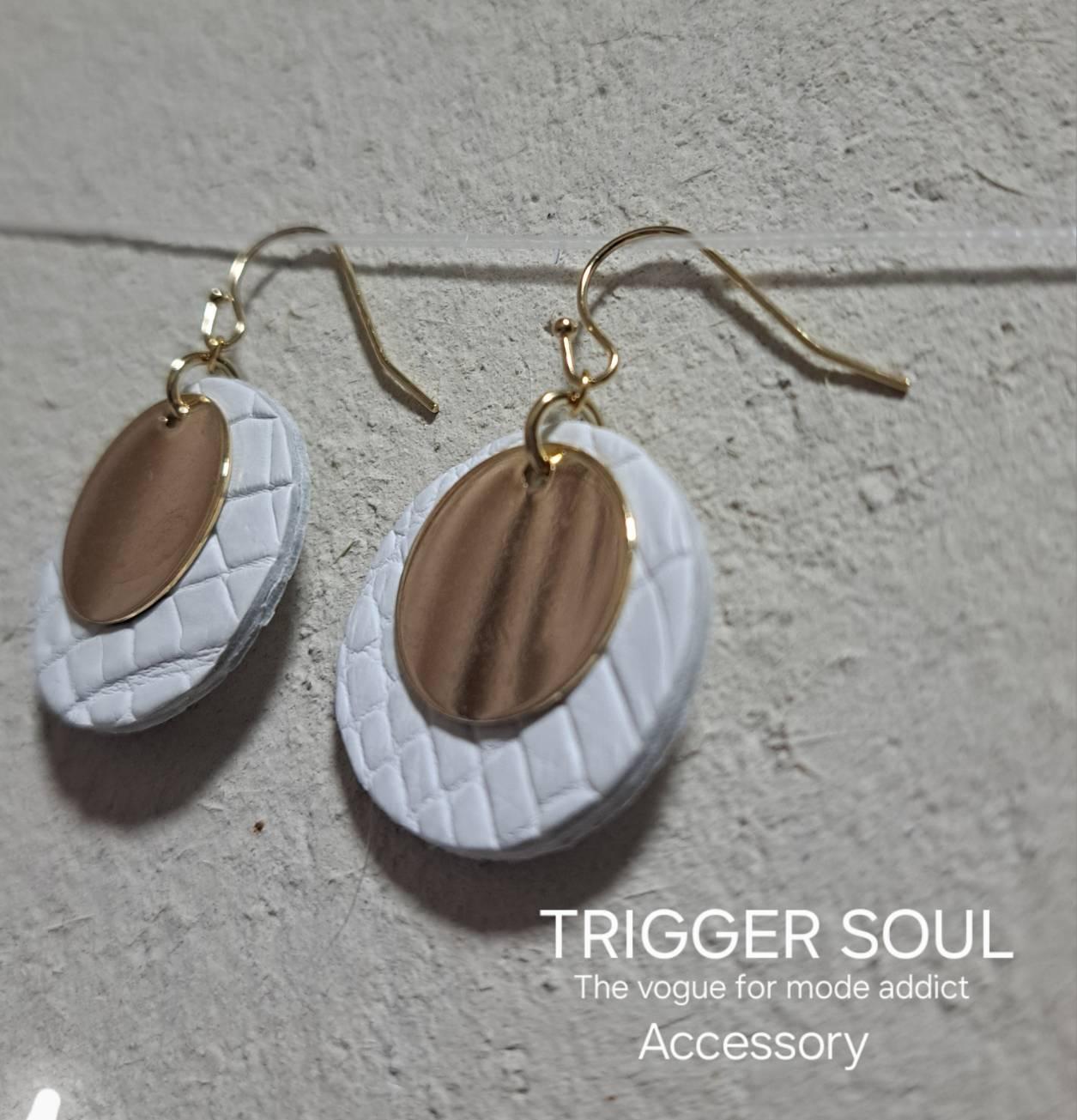 ホワイトという贅沢。COOLなメタル×クロコダイル25㍉（ゴールド） | 14枚目