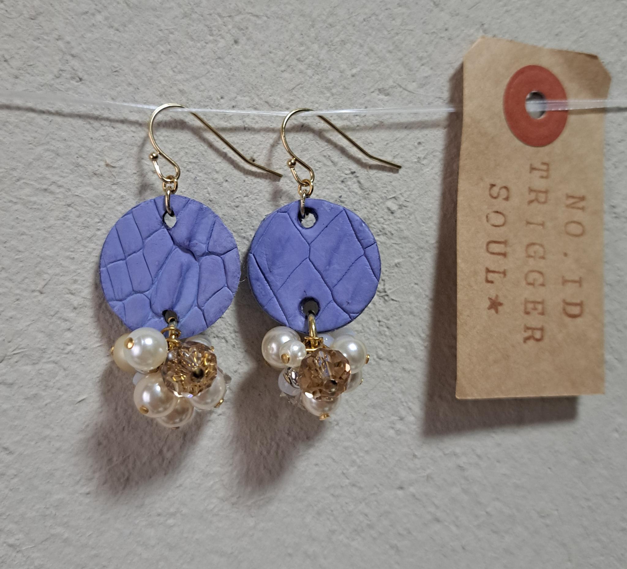 かわいいとかっこいいを欲張る。クロコダイルを使用したサステナブルアクセサリー（D25L）