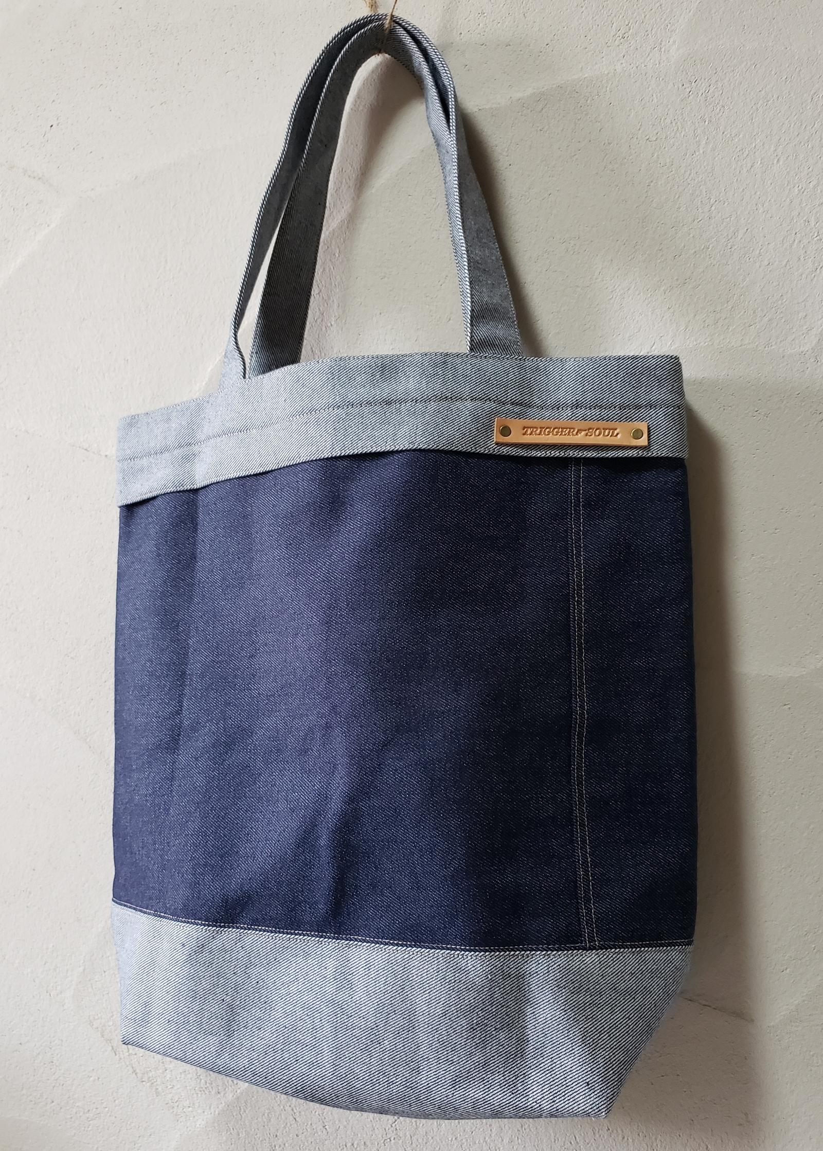 check☑それどこの？って 聞かれがち。老若男女問わずの人気モデル/ロールアップデザインデニムトート | 15枚目