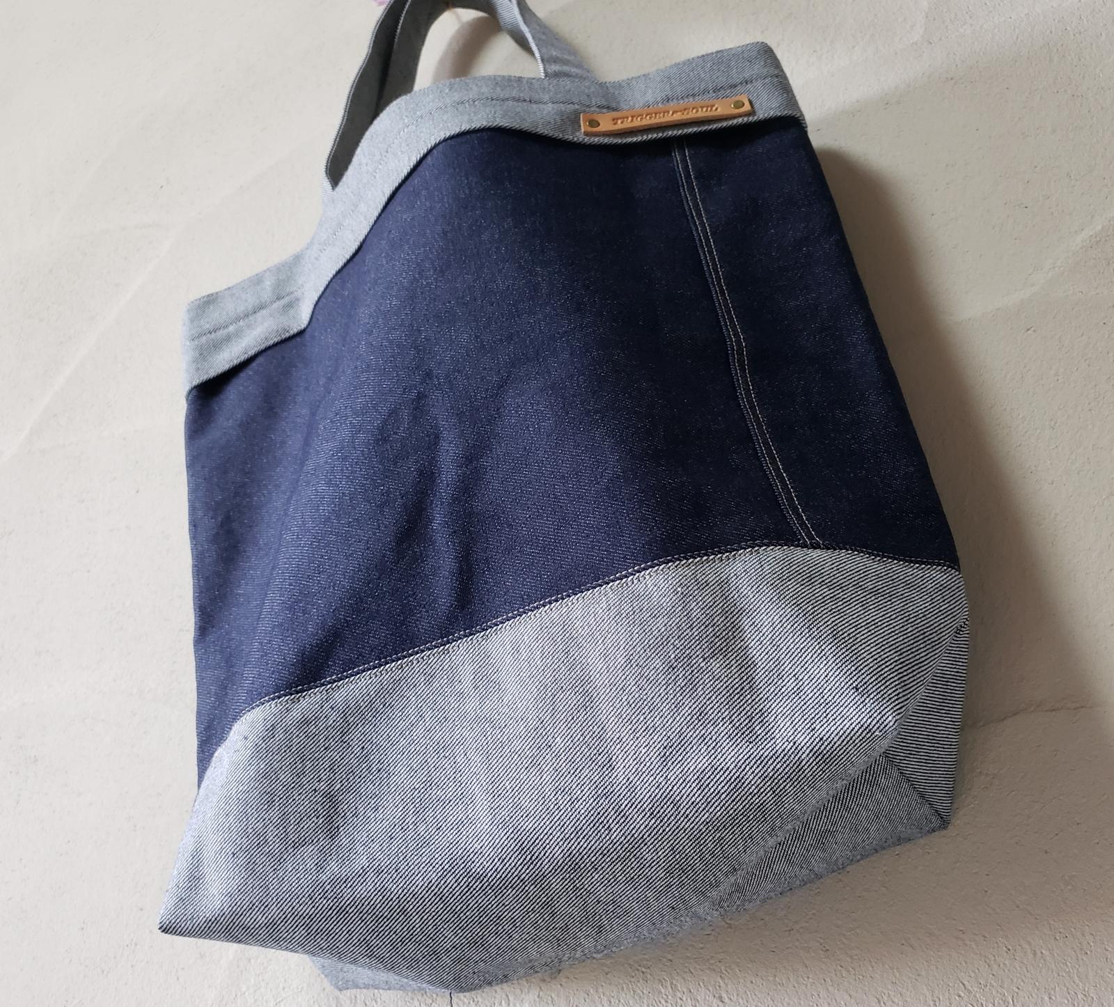 check☑それどこの？って 聞かれがち。老若男女問わずの人気モデル/ロールアップデザインデニムトート | 4枚目