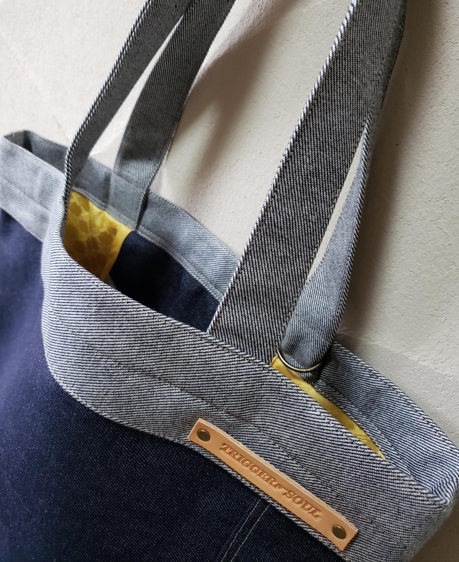 check☑それどこの？って 聞かれがち。老若男女問わずの人気モデル/ロールアップデザインデニムトート | 9枚目