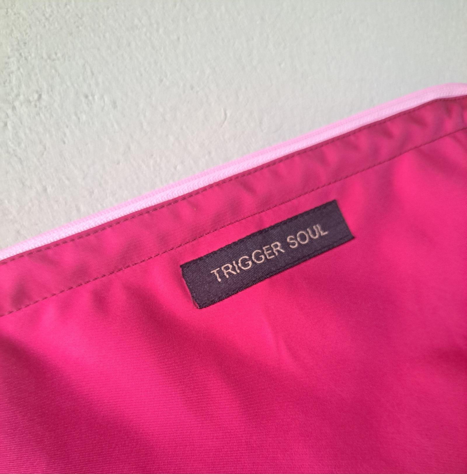 見せたくなる。コロコロナイロンワイヤーポーチ /ピンク/L | 6枚目