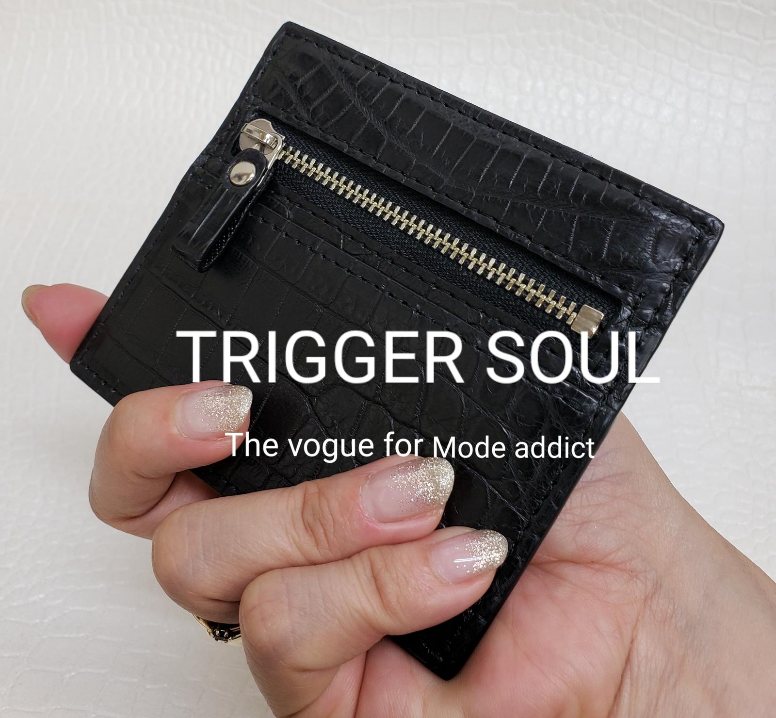 手のひらsize　クロコダイルコンパクトウォレット／BK