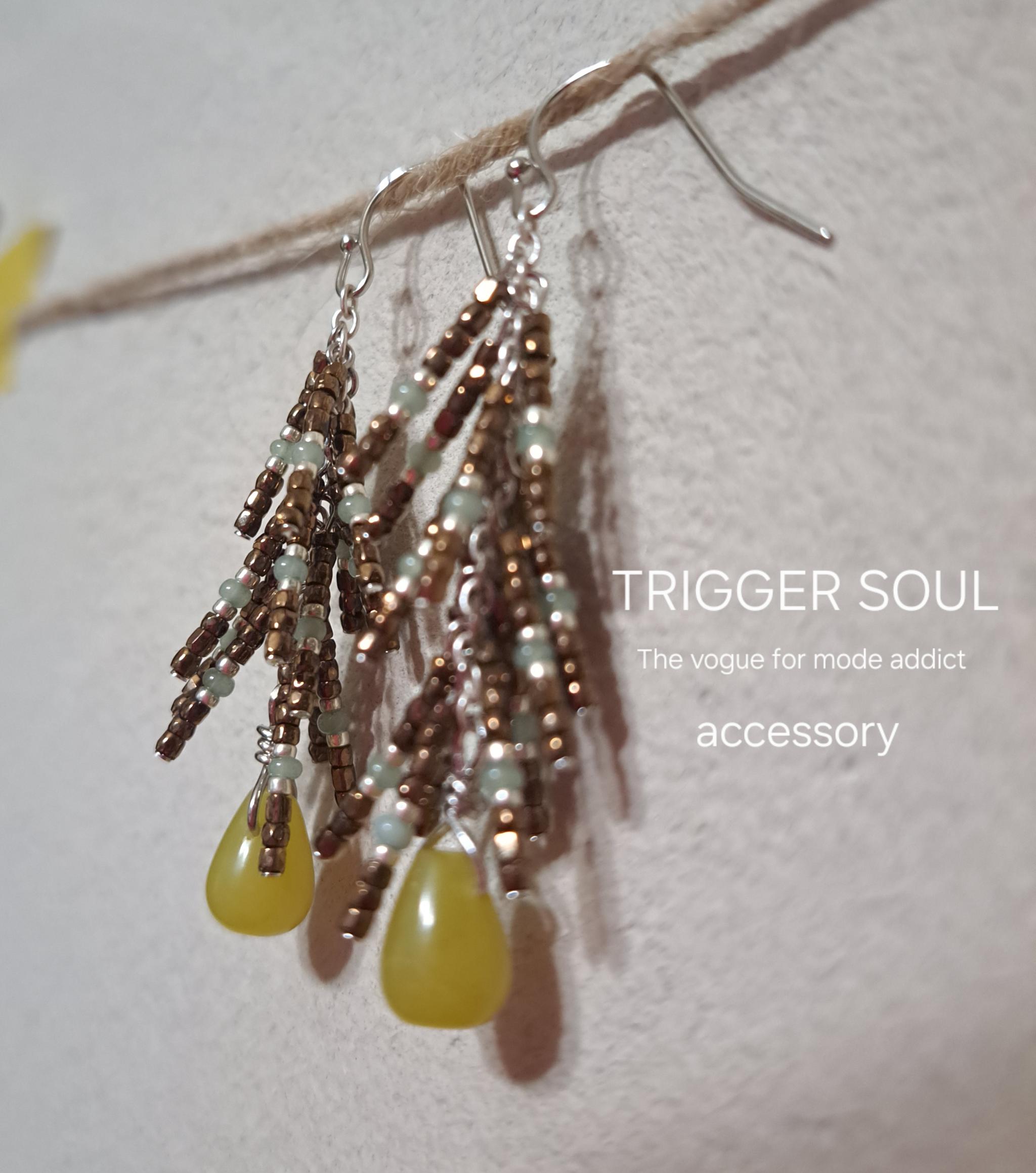 ゆらゆら揺れる優雅な輝きでstyle格上げします
サステナブルACC/ビーズロングフリンジピアス(BR) | 10枚目