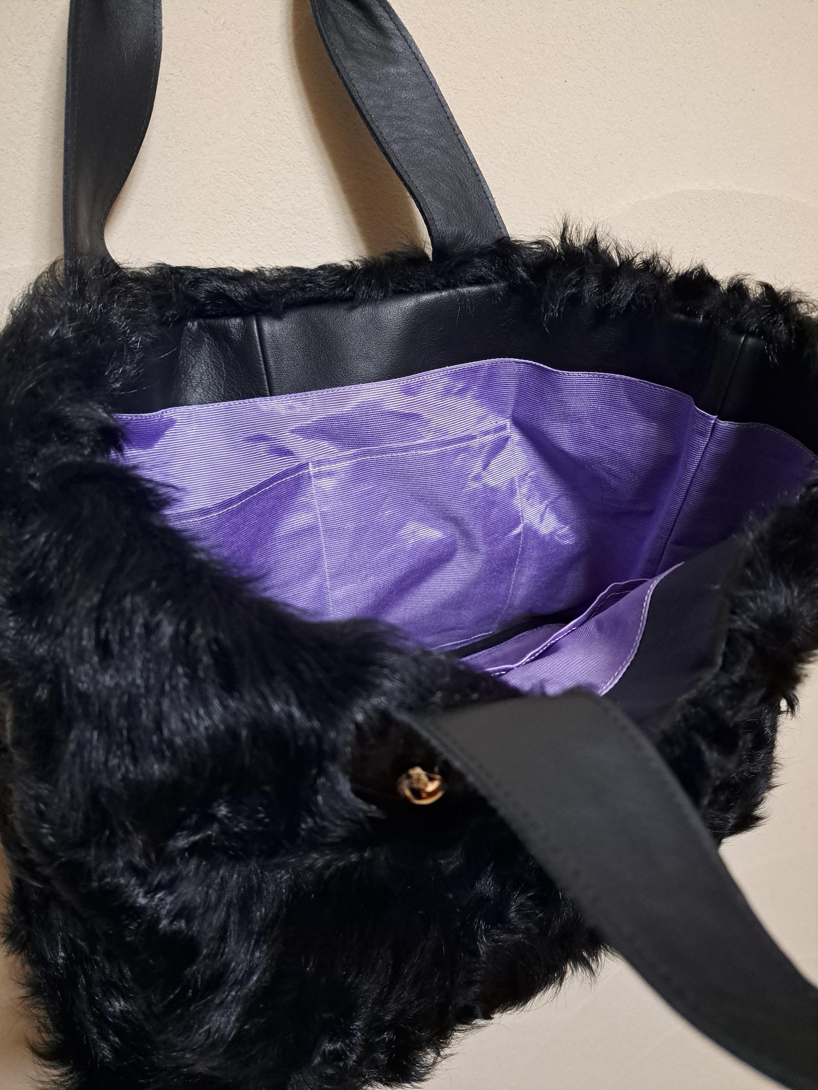 【文句なしに可愛い】限定　TRIGGER SOULファーバッグが登場/ブラック | 11枚目